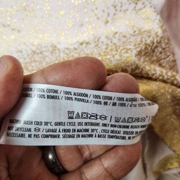 2021 Disney World Parks New Year’s Eve Pinkish Gold Spirit Jersey Size Large - Picture 9 of 15